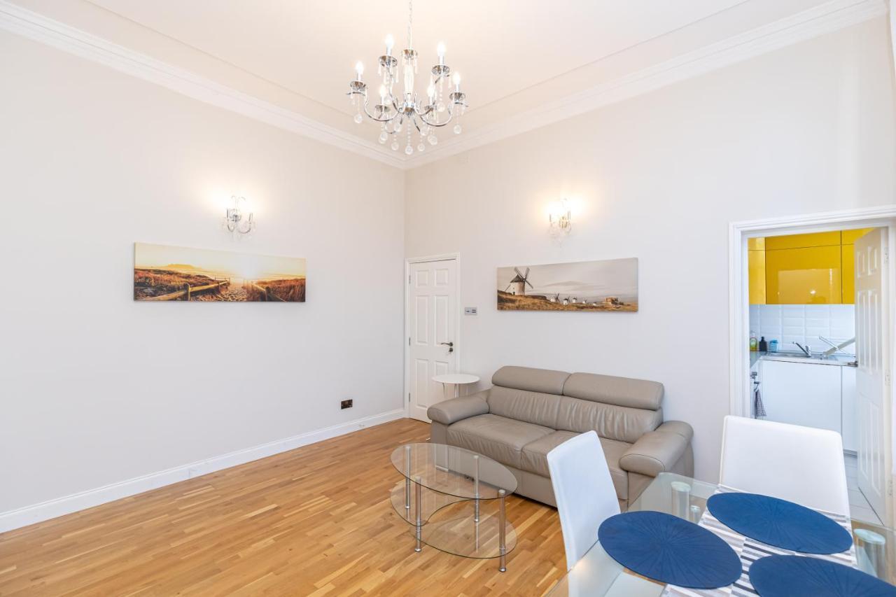 Appartement Holiday Beach Flat In Bournemouth, England, Uk Extérieur photo