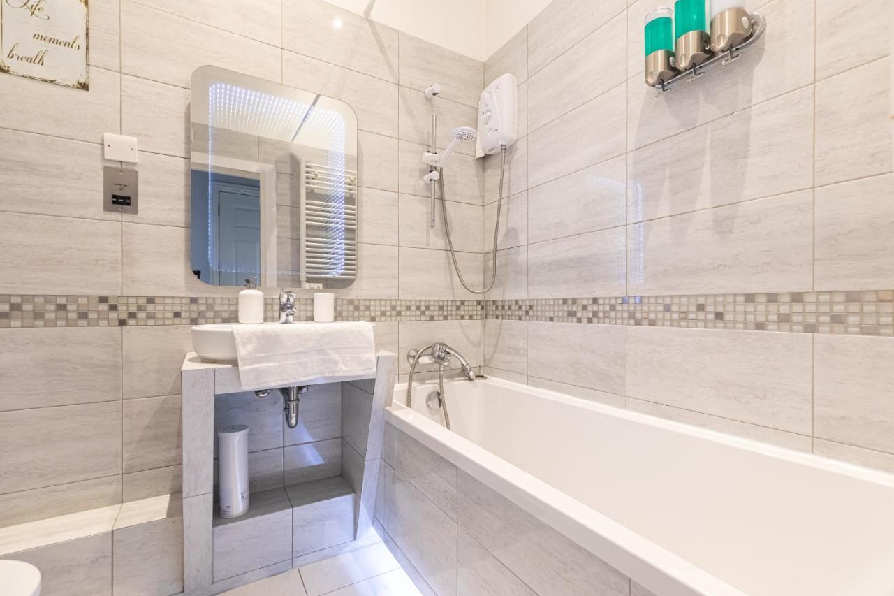 Appartement Holiday Beach Flat In Bournemouth, England, Uk Extérieur photo